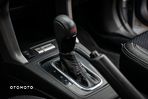 Subaru Forester 2.0 XT Platinum Lineartronic - 12
