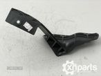 Suporte do guarda-lamas Frente/Dto Usado CITROЁN C4 CACTUS 1.2 THP 110 | 09.14 -... - 4