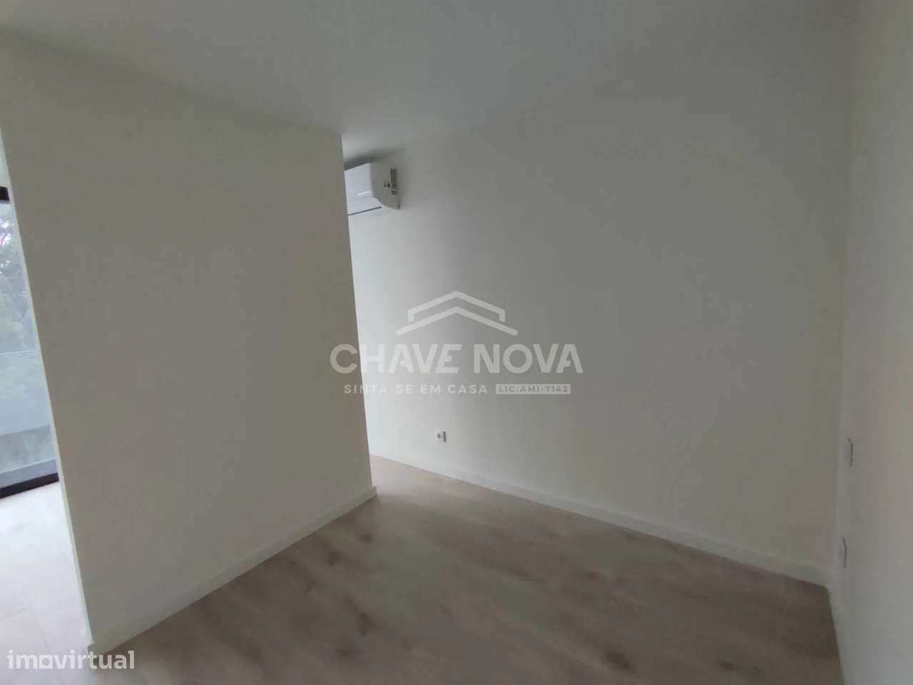 Apartamento T0+1 Novo c/ Garagem - Empreendimento Caulinos Residences-11
