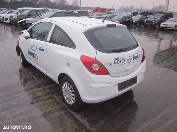 dezmembrez opel corsa d 1.3 cdti - 1