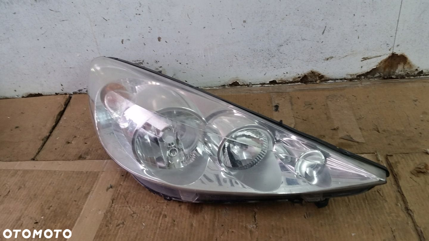 PEUGEOT 206  LAMPA LEWA/PRAWA PRZÓD 9686606780 - 2