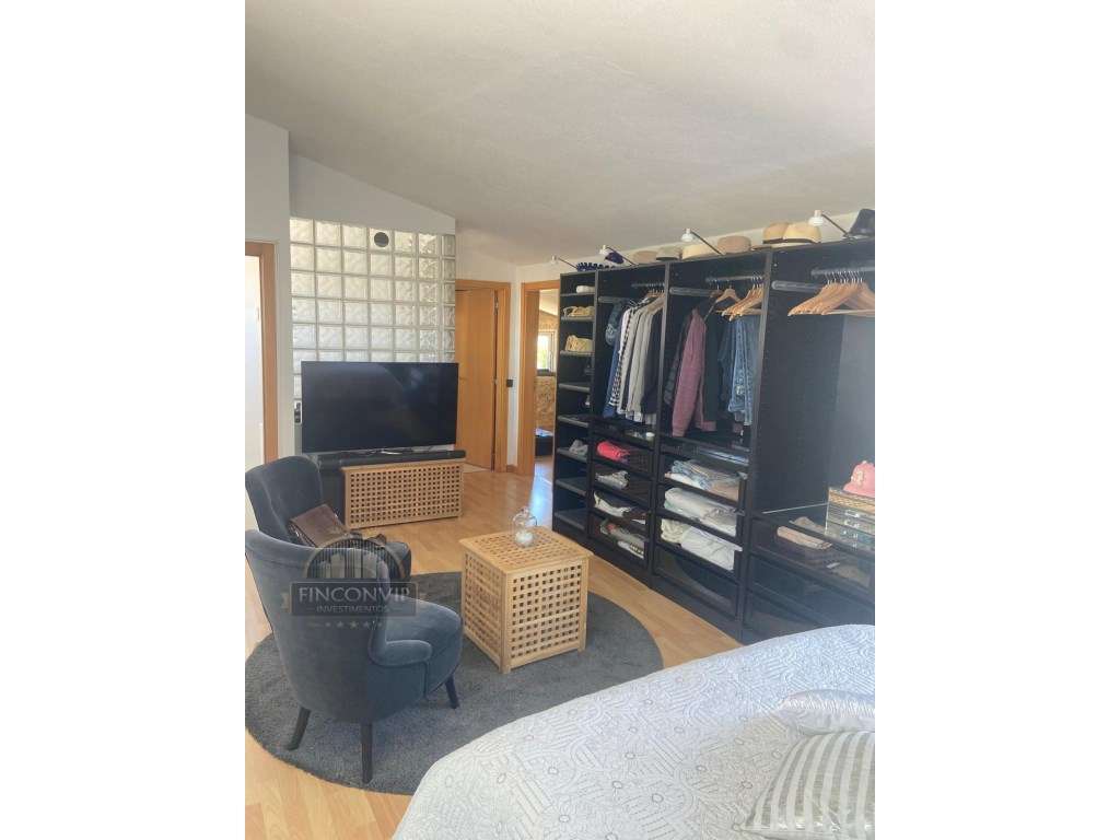 Imóvel de Excelência em Fernão Ferro-19