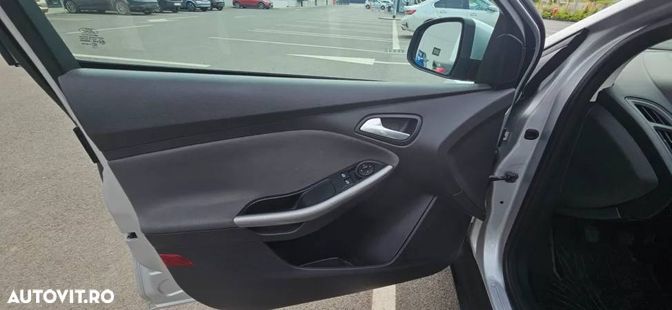 Ford Focus 1.6 TDCi DPF Trend - 15