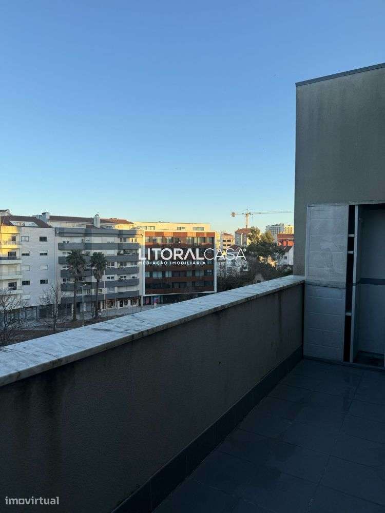 Apartamento T2 | Terraço | Vistas Ria-13