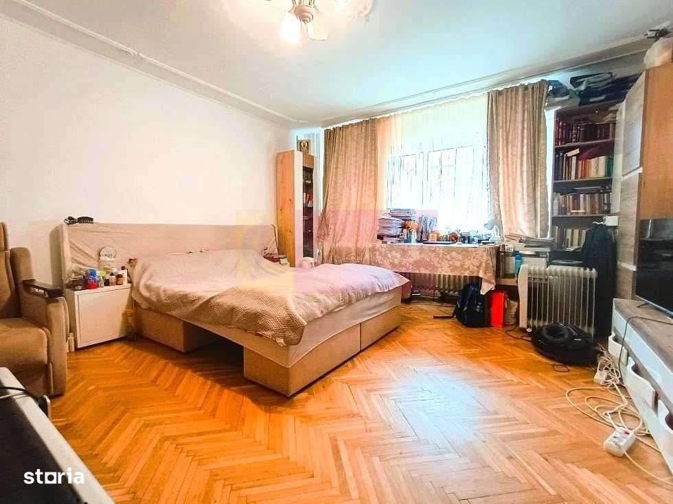 Apartament 2 camere de vanzare zona Decebal ( Zepter) Mall Vitan