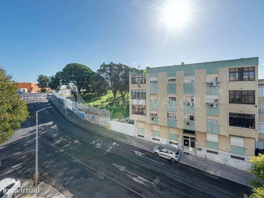 Apartamento T3 Setúbal-23