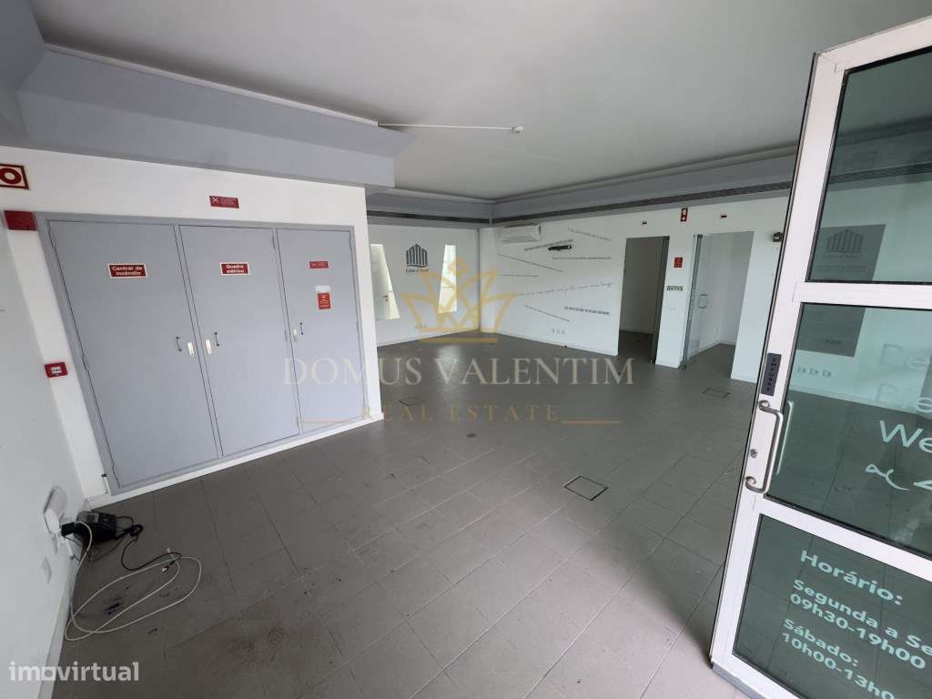 Loja Premium para Arrendamento na Prestigiada Avenida Luísa Todi - ... - Grande imagem: 2/12