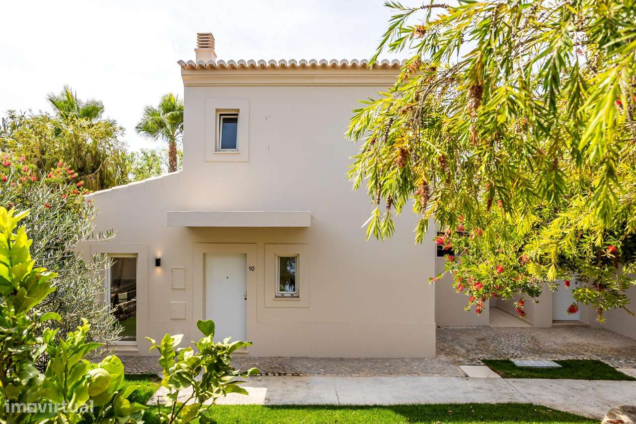 Moradia de Luxo em Condomínio Exclusivo com Piscinas no Carvoeiro-46