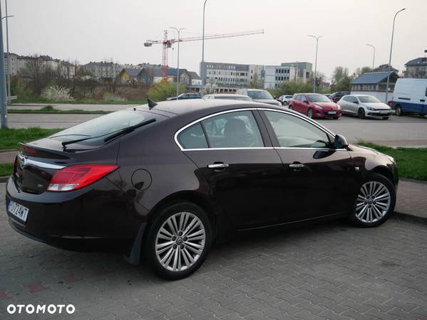 Opel Insignia 2.0 CDTI Cosmo - 4