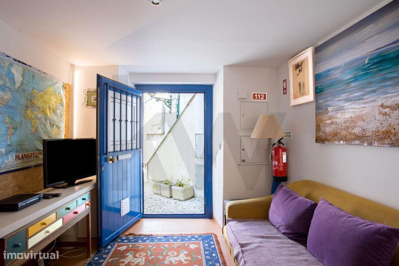 Apartamento T2  para venda junto á Sé de Lisboa - Grande imagem: 2/6
