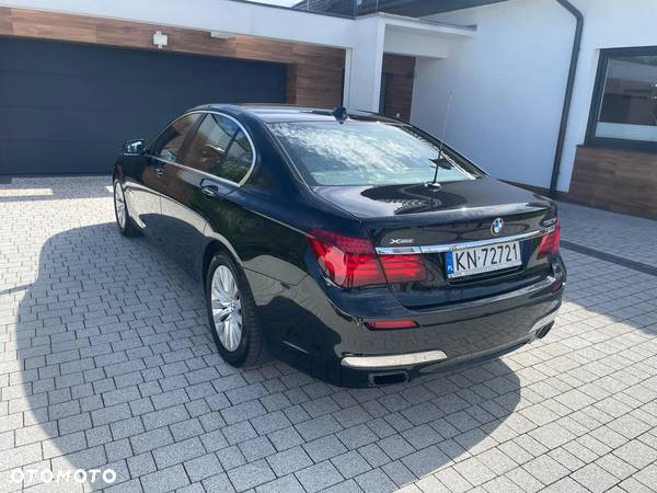 BMW Seria 7 750d xDrive - 6