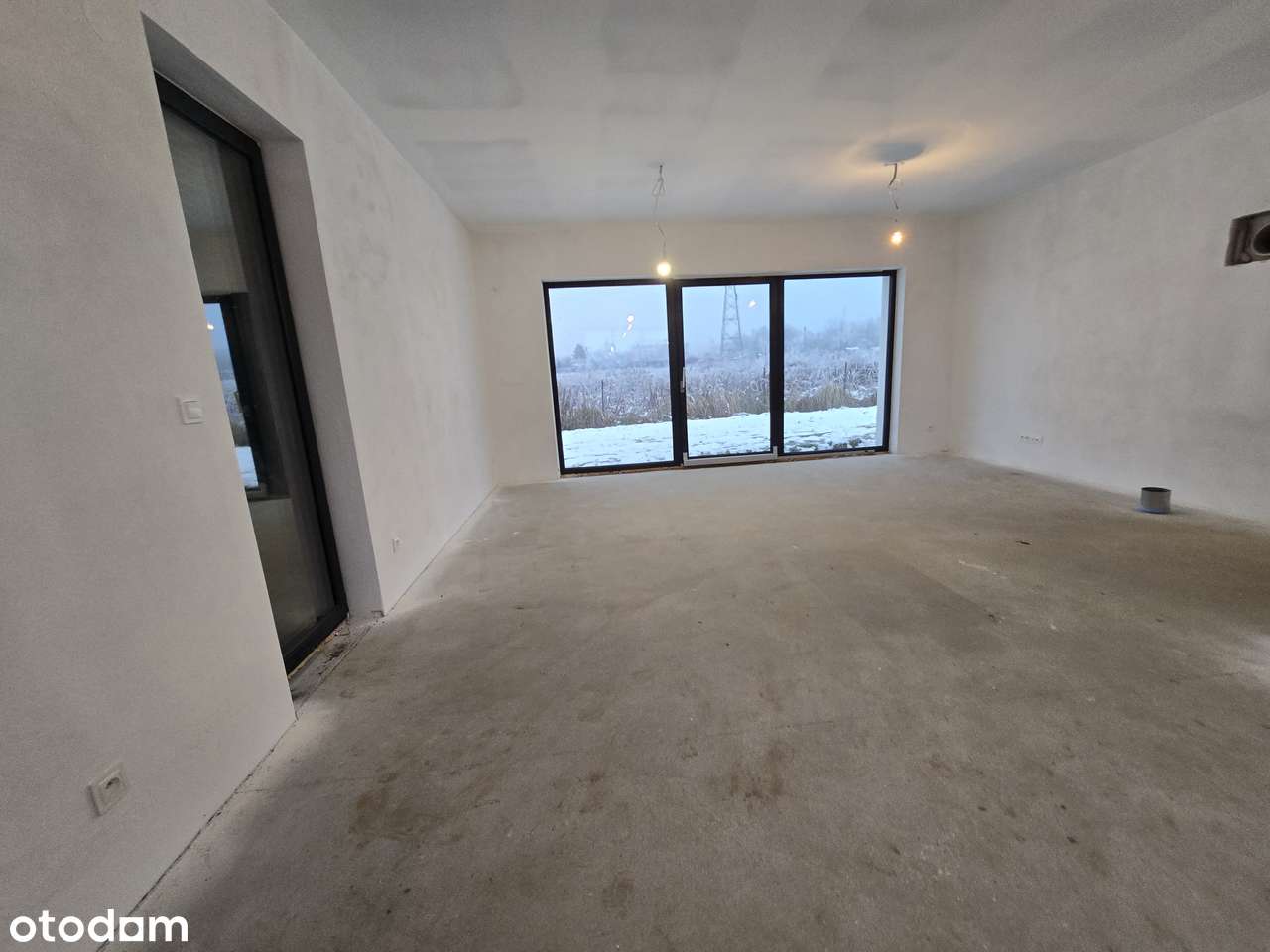 DOM NA SPRZEDAŻ NA NOWYM OSIEDLU-6