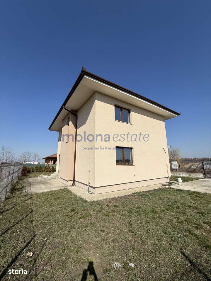 Exclusivitate, Ultima casa disponibila,  3 dormitoare , 470 mp teren ,-2