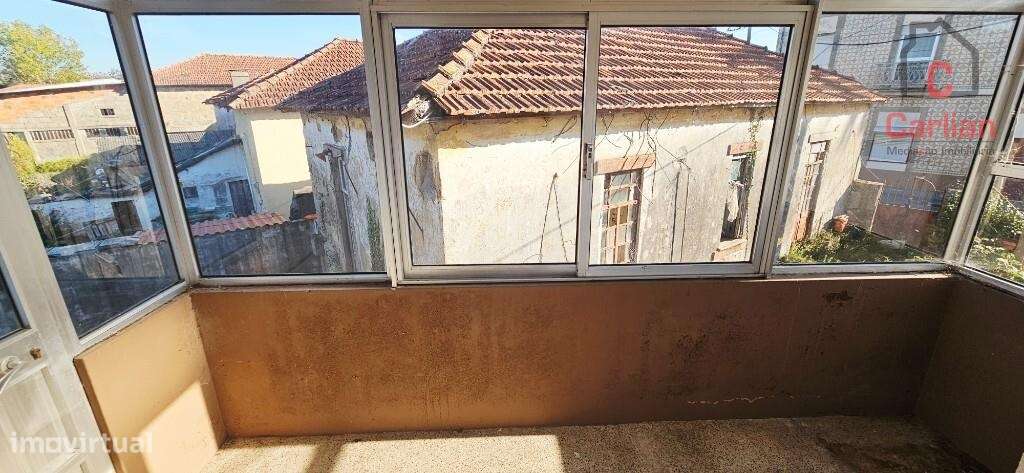 CONJUNTO DE 2 MORADIAS EM GULPILHARES-9