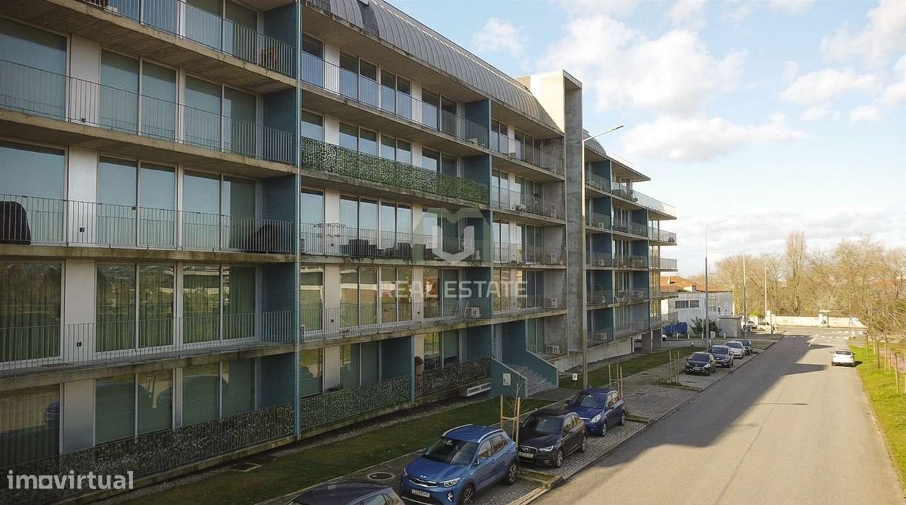 T1 NOVO em Condomínio Privado com Piscina e Ginásio em Espinho - Grande imagem: 4/28