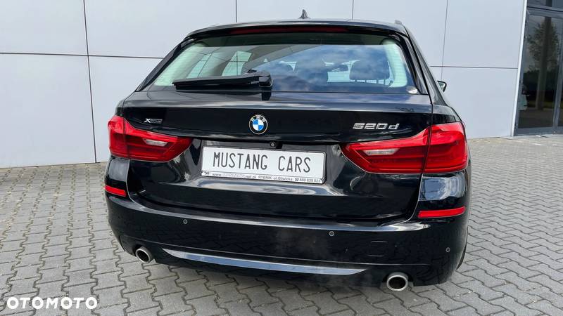 BMW Seria 5 520d xDrive MHEV Business Edition - 9