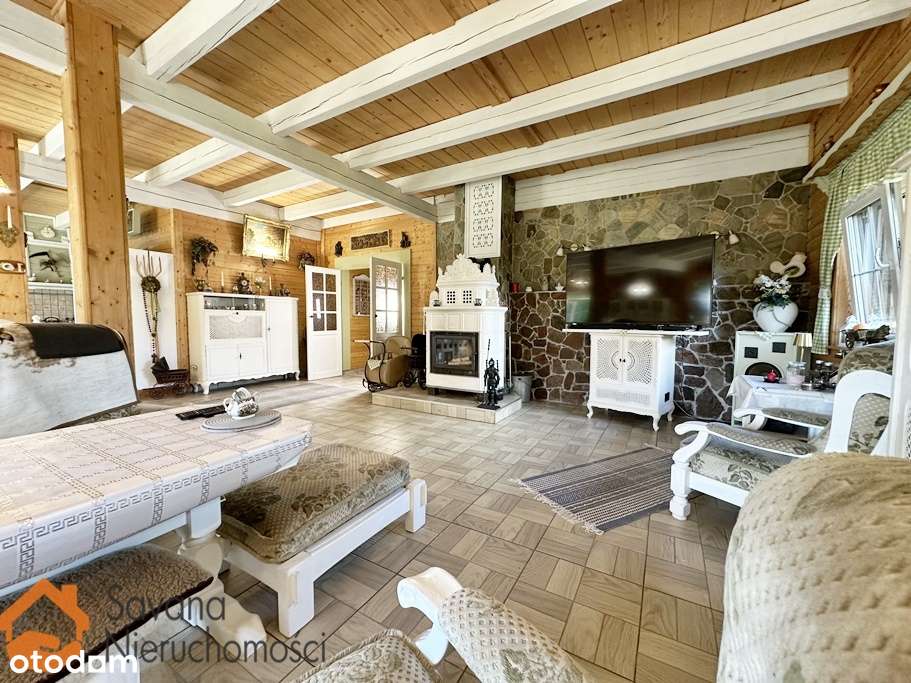 Wyjątkowa posiadłość z dużą działką - Piotrowice-8