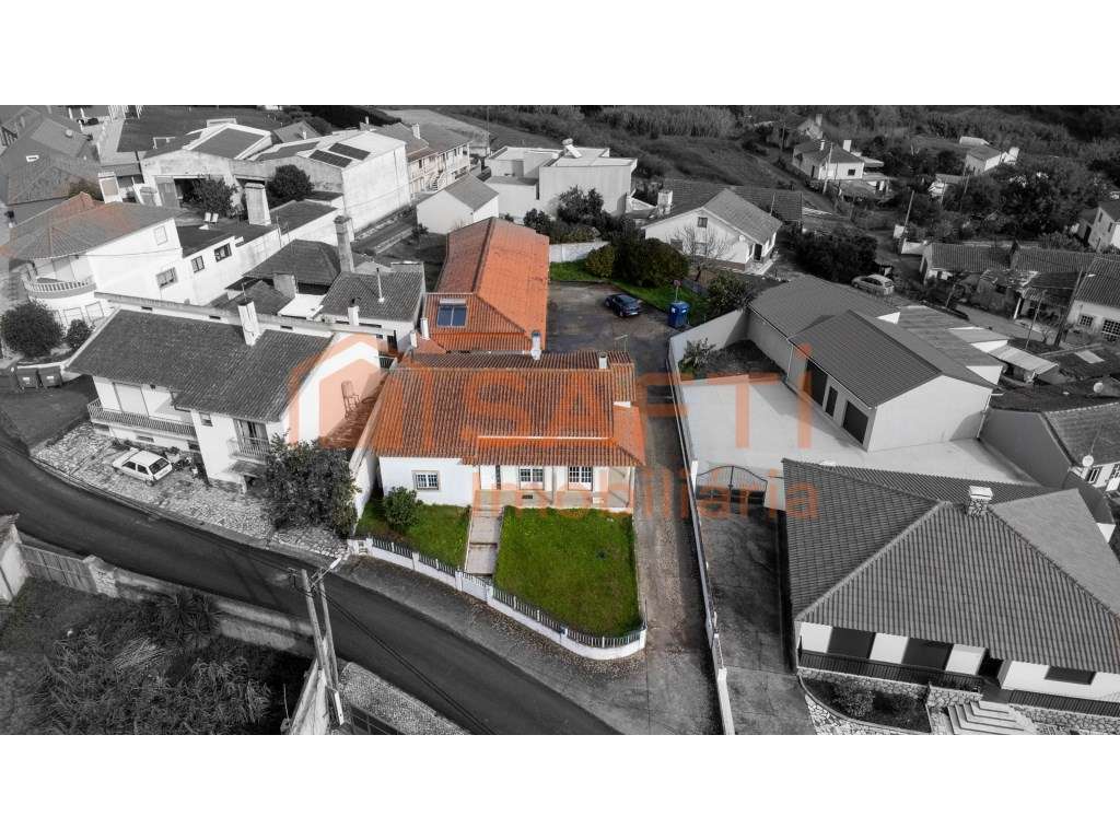 Moradia tradicional com dependência - Grande imagem: 4/29