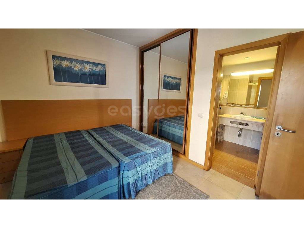 Apartamento T1 mobilado e equipado em condomínio com piscina - Vila... - Grande imagem: 5/16