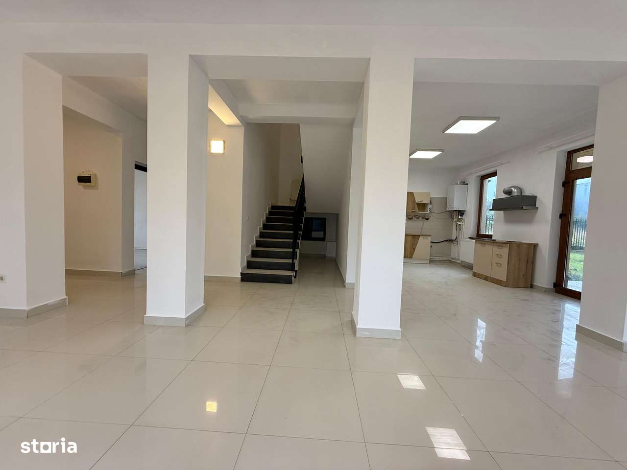 Casa in Valea Adanca/Miroslava. Proprietar - Imagine principală: 5/17