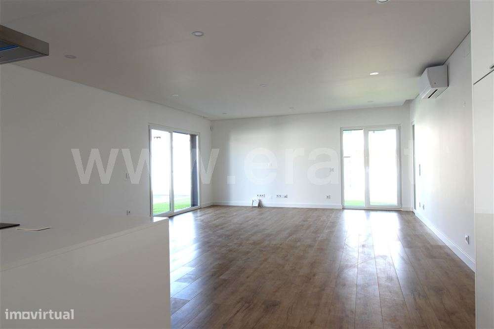 Moradia Isolada T4, Venda - Grande imagem: 4/24