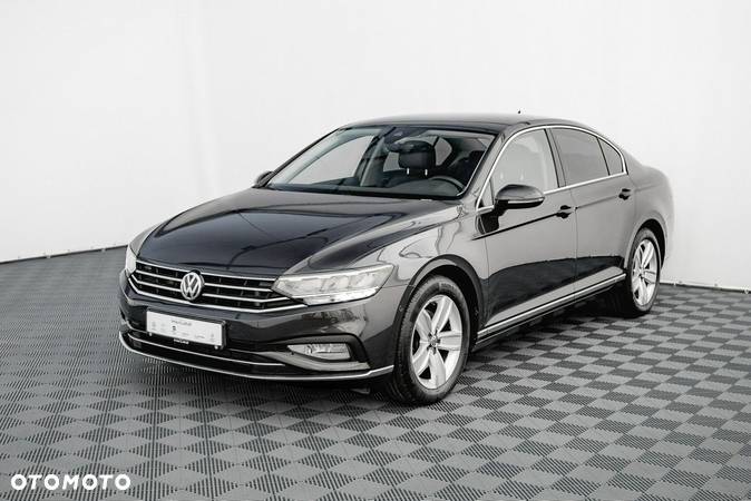 Volkswagen Passat 2.0 TDI Elegance DSG - 2