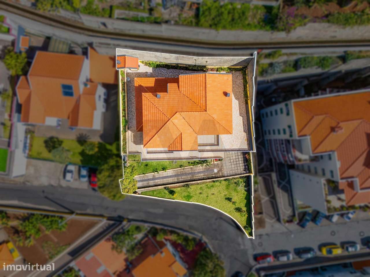 Moradia T7 no Alto do Amparo São Martinho - Grande imagem: 3/60