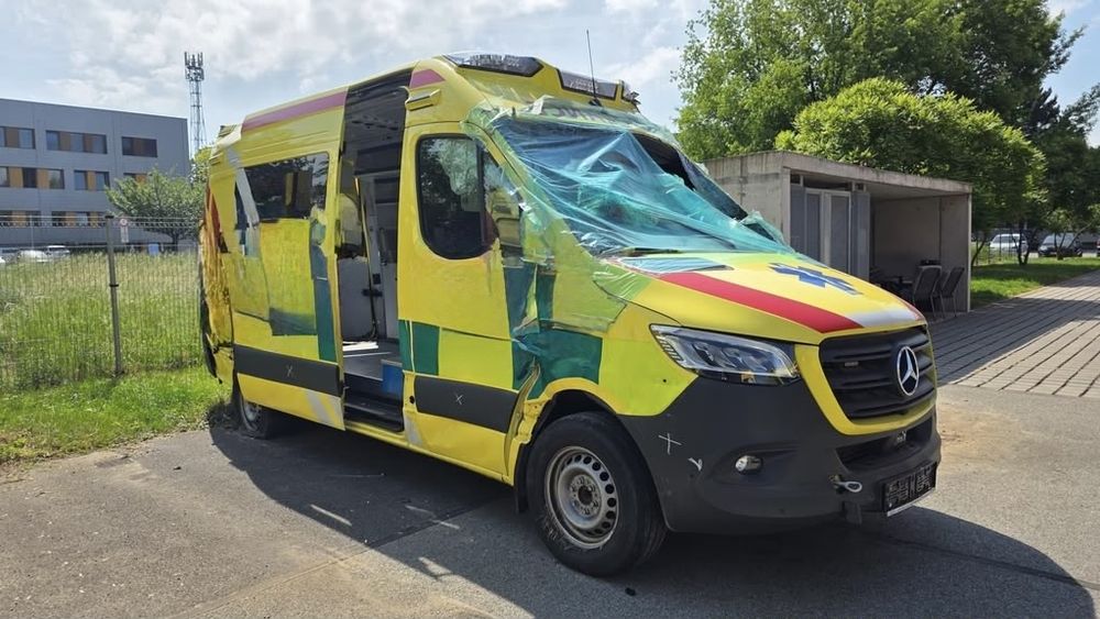 Mercedes-Benz Sprinter 2024