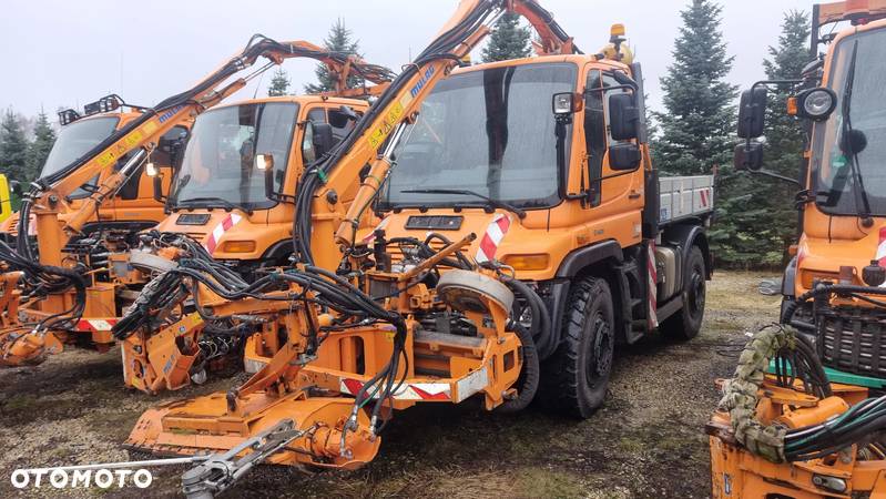 Unimog U400 - 11