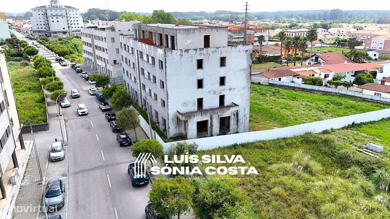 Prédio em Construção c/ 19 Apartamentos – Excelente...-13