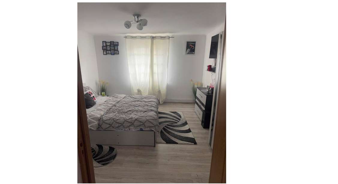 Vand Casa si Pivnita, 2 Camere, Zona Gusterita-8