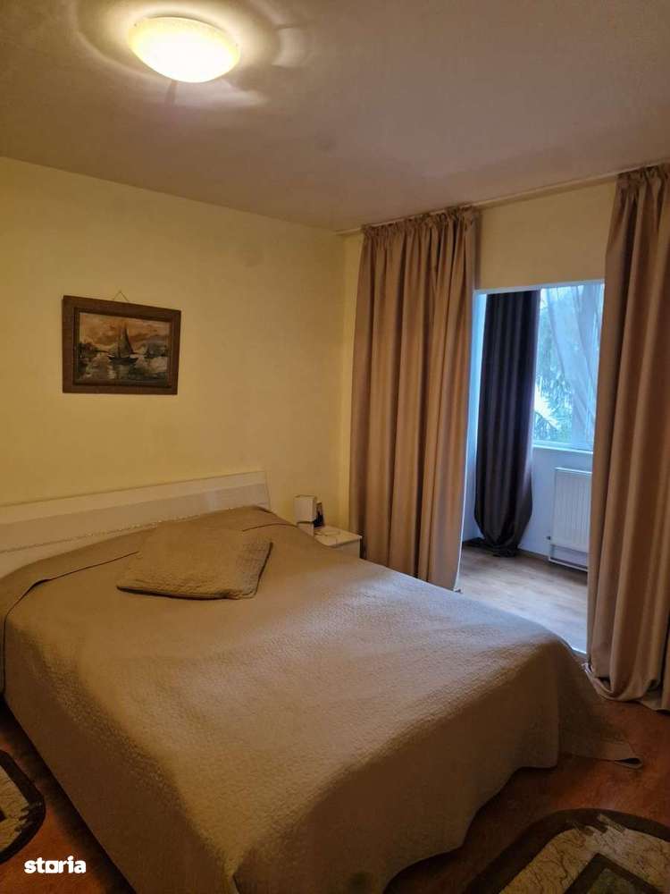 Ap 4 camere decomandat 72 mp 2 balcoane etaj 2 Calea Dumbrăvii/ Dioda-8