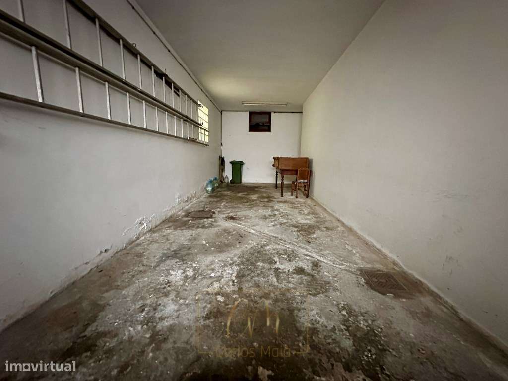 Moradia T4 c/Garagem junto ao rio-29