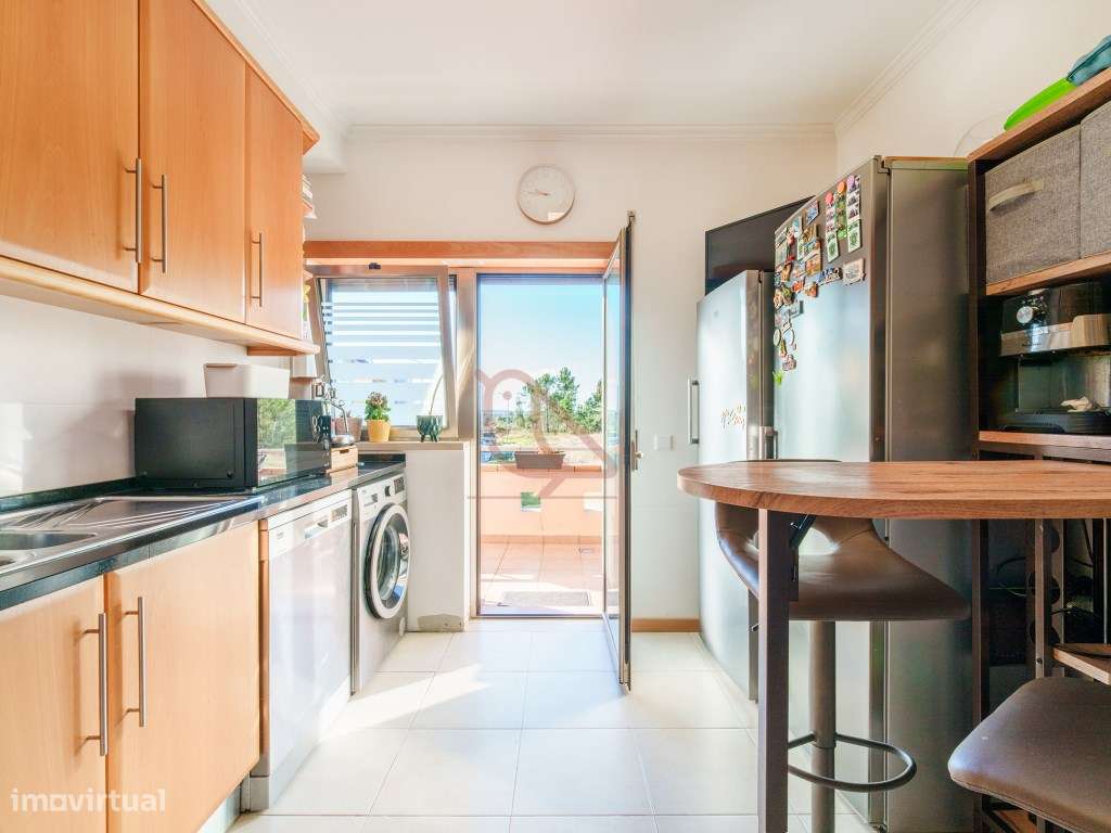 T3 com Terraço Envolvente e Garagem de 70 m² | Casais Castelo, Riachos-13