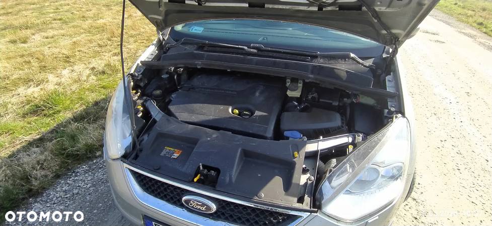 Ford Galaxy 2.0 TDCi Trend - 8