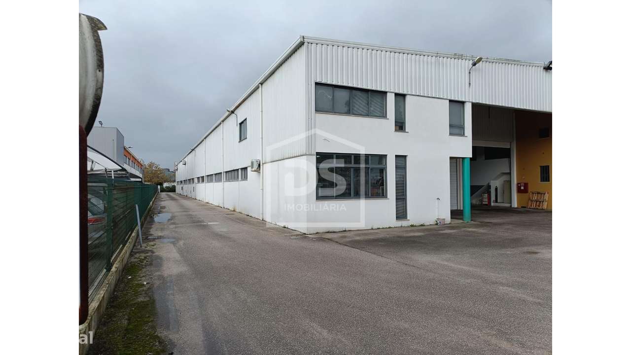 Armazém em Marinha Grande - Grande imagem: 4/30