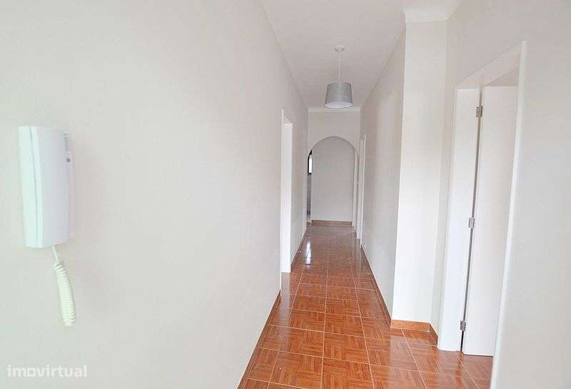 Moradia Térrea T3 Inserida em lote 550m2 - Zona Ericeira - Grande imagem: 5/12