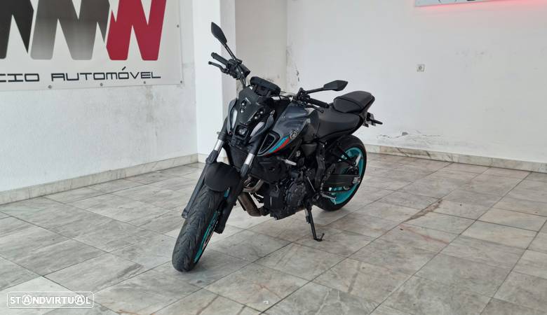 Yamaha MT-07 - 2