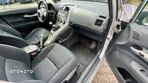 Toyota Auris 1.4 VVT-i Sol - 10