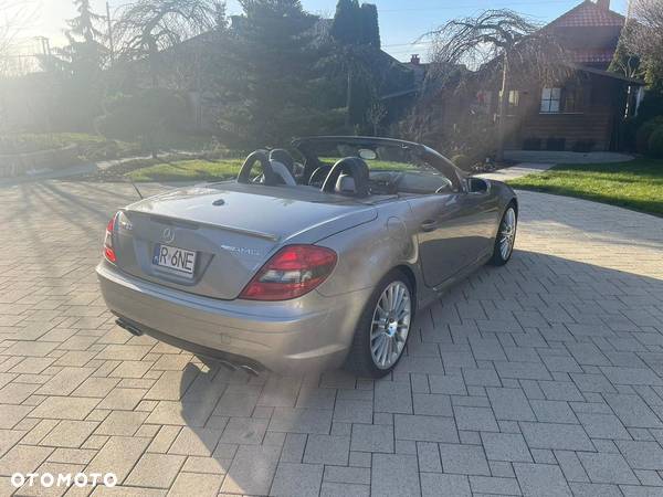 Mercedes-Benz SLK 55 AMG 7G-TRONIC - 3