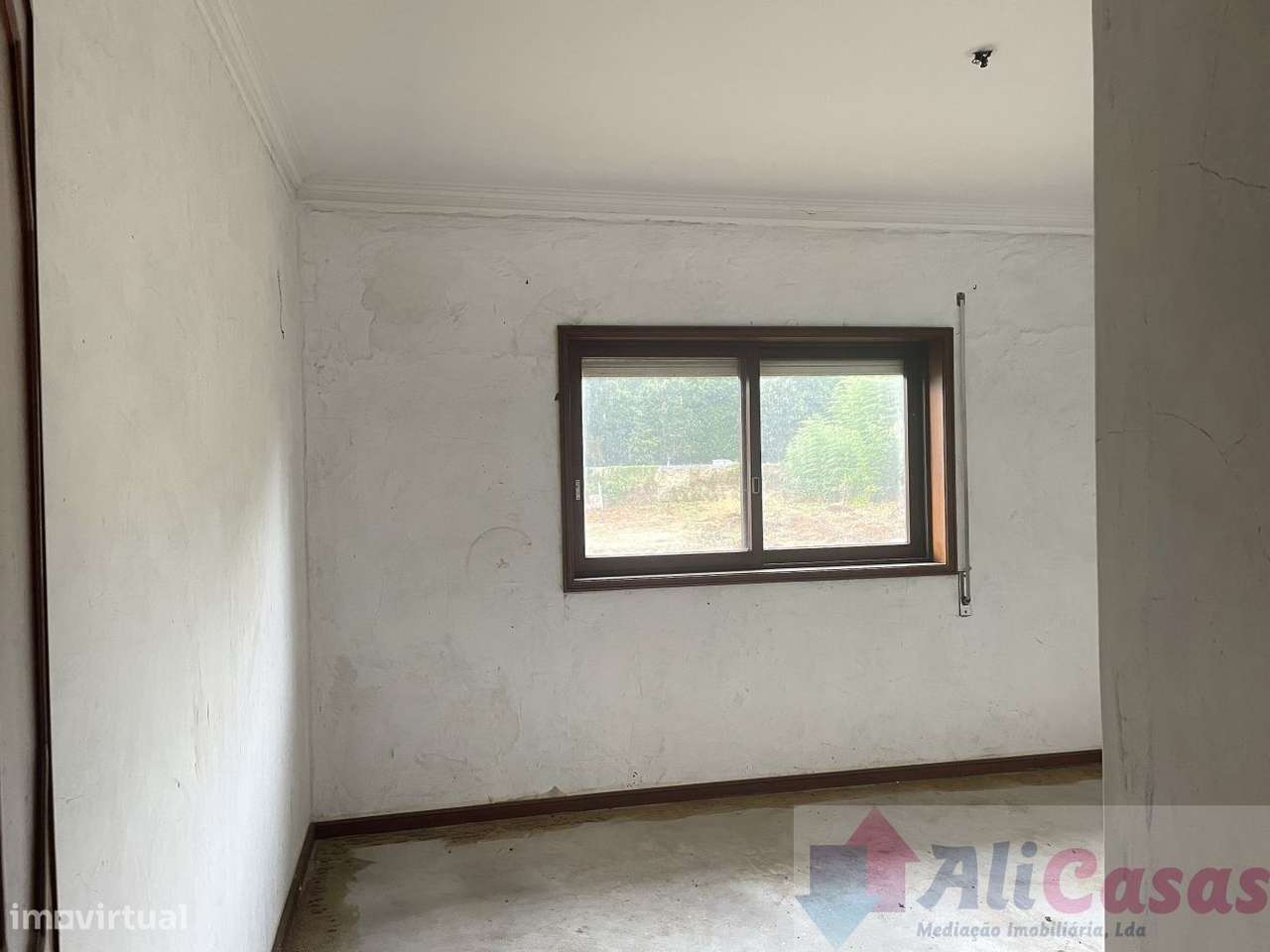 Vivenda 4 Frts C/ Terreno-25