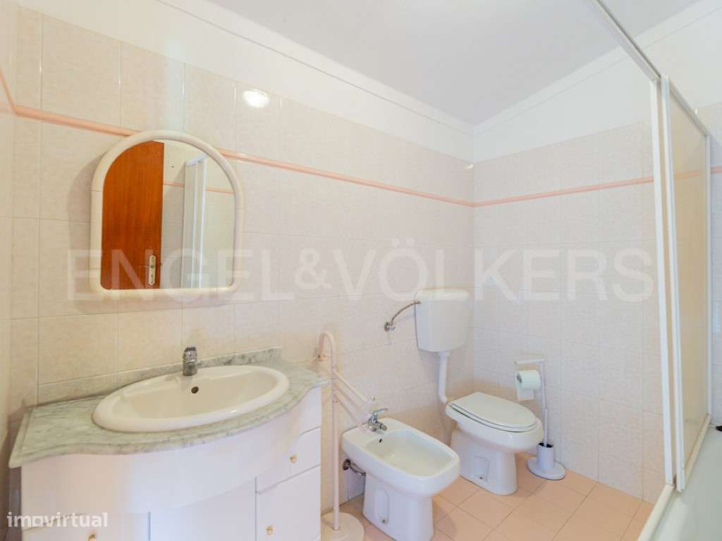 Moradia T3 com Piscina e Jardim em Tavira-21