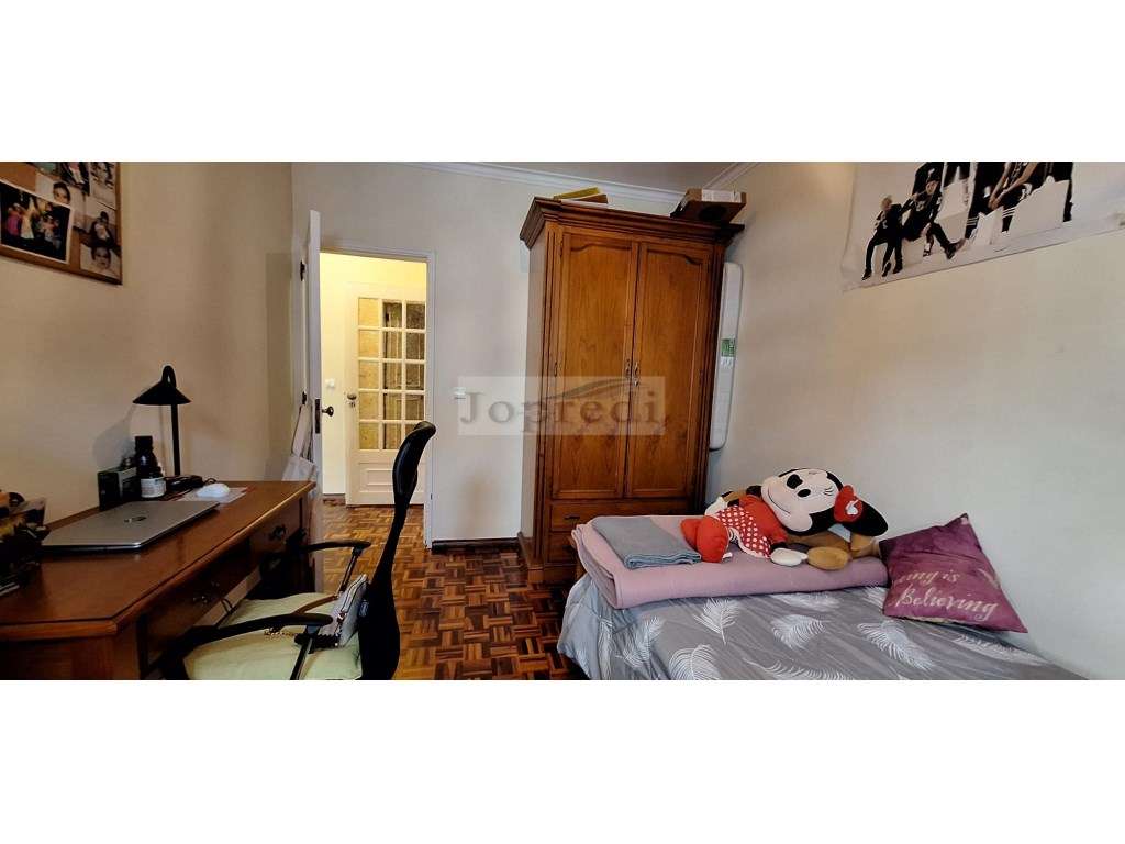 Apartamento T2 com arrecadação-11