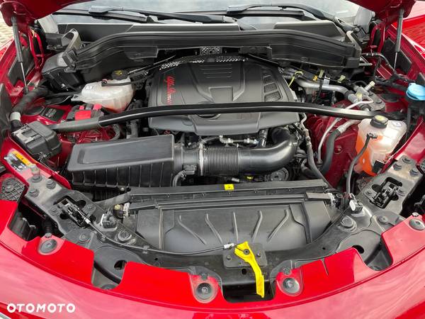 Alfa Romeo Stelvio 2.0 Turbo 16V AT8-Q4 Ti - 4