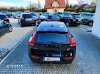 Volvo V40 D2 Drive-E R-Design Kinetic - 11