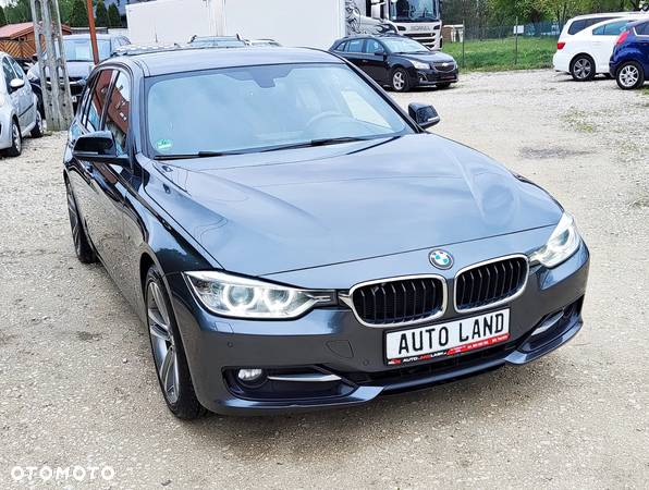 BMW Seria 3 318d Touring Sport Line - 24