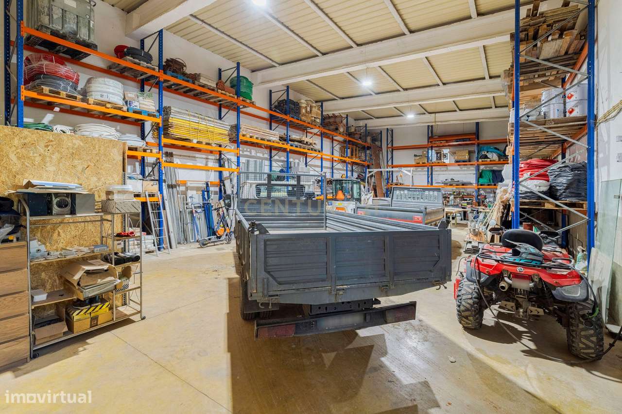 Armazém com 288m² | Pé-direito de 7m | Quinta Gonçalo José – Setúbal - Grande imagem: 4/21
