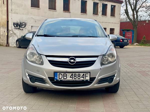 Opel CORSA - 2