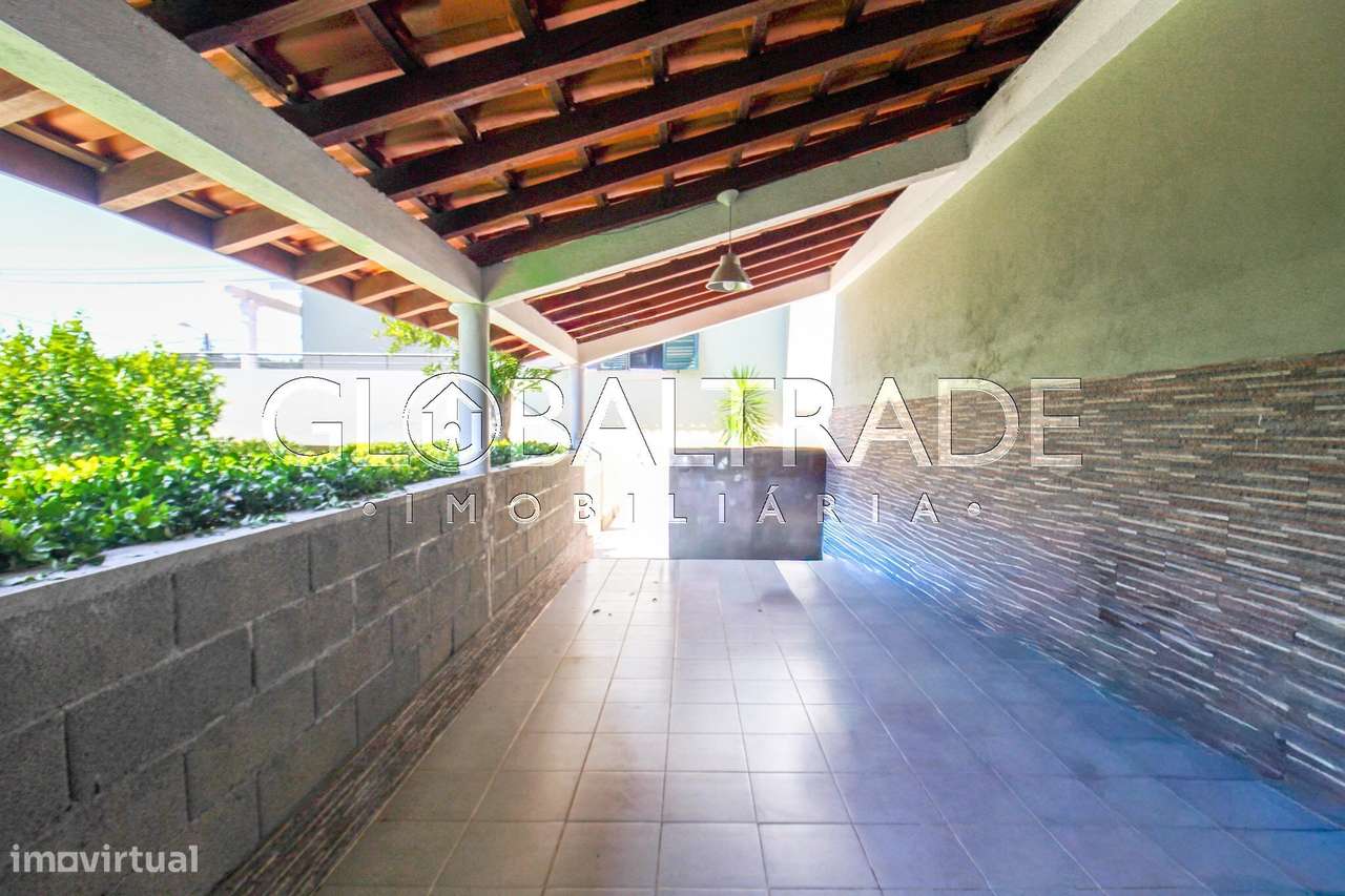 Moradia T2 com Terraço em Foz do Sousa - Gens-36