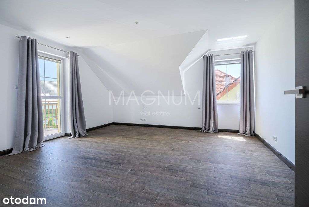 Piękny dom wolnostojący w przyjaznym otoczeniu-11